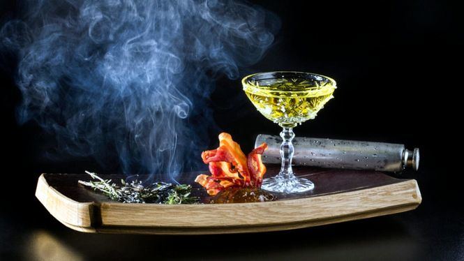 Diego Cabrera publica su nuevo libro, Gurú. Manual (multisensorial) de coctelería