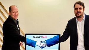 THR y WIZELINE se unen para impulsar la transformación digital en la industria turística