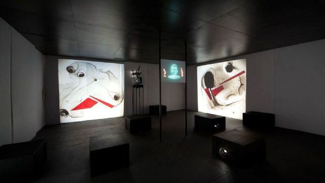 La exposición de Ellen Gallagher con Edgar Cleijne, protagonista de abril en el Centro Botín
