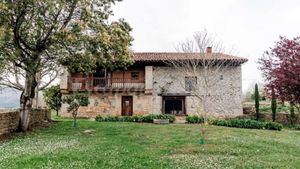 Villa Pacheca, una nueva casa rural en Cantabria de más de 150 años antigüedad