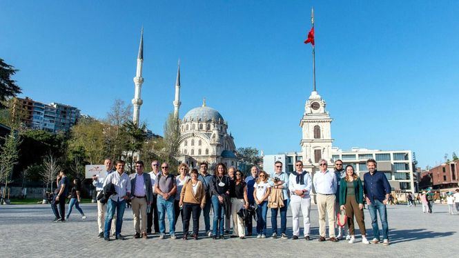 El Consejo de Administración de CEAV disfrutó de la ciudad de Estambul
