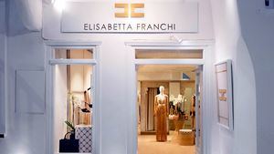 Elisabetta Franchi abre una flagship store en Mykonos