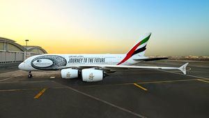 Emirates lleva a los cielos la imagen del Museo del Futuro de Dubái en el A380
