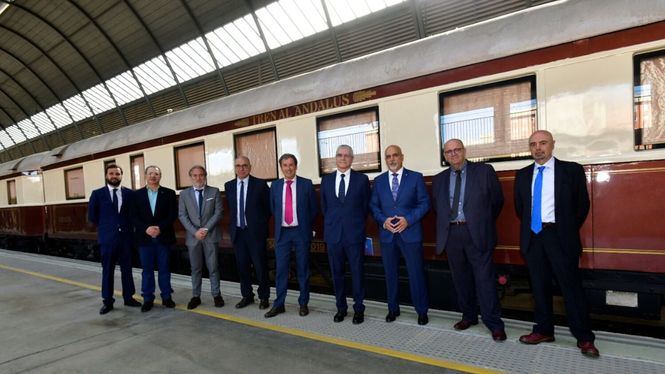 Renfe presenta la temporada 2022 de sus trenes turísticos