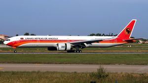 Cambios estratégicos de la aerolínea oficial angoleña TAAG