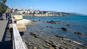 Alghero, ciudad histórica en la costa occidental de Cerdeña