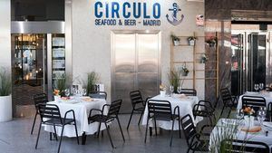 El restaurante madrileño Círculo Marisquería tiene su terraza estival al pleno funcionando