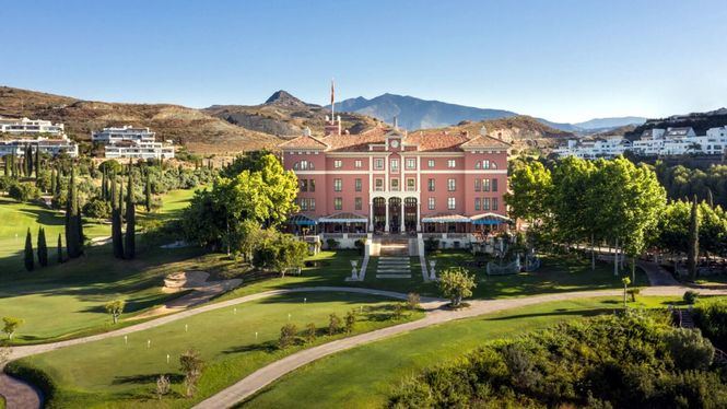 Propuestas culturales y gastronómicas del resort Anantara Villa Padierna Palace