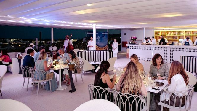 BLESS Hotel Ibiza estrena la temporada de su azotea EPIC Infinity Lounge