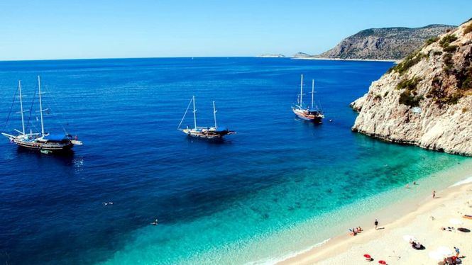 Las 4 mejores playas de la Costa Turquesa para disfrutar en vacaciones