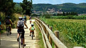 Rutas en bici durante el otoño en la Costa Brava y el Pirineo de Gerona