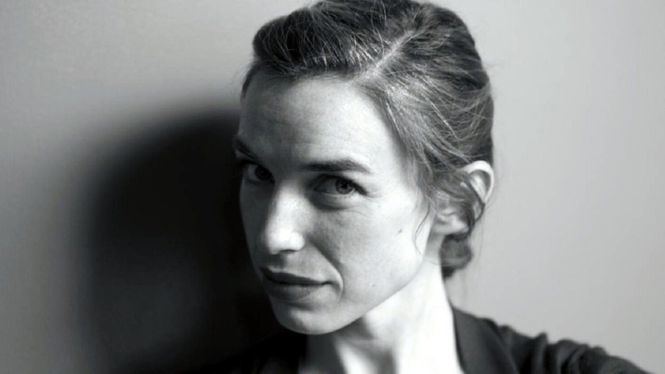 Llego con tres heridas, de Violeta Gil