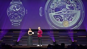 Subasta del Gran Reloj de Aviador personal del Valentino Rossi para la Fundación Laureus Suiza