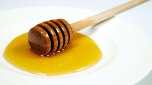 Beneficios de consumir miel durante los meses de invierno