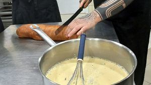 Torrijas al horno en el obrador de Vanille Bakery Lab