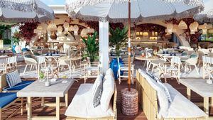 Tradición y cultura gastronómica griega en Ibiza. Ammos Greek Restaurant &amp; Beach