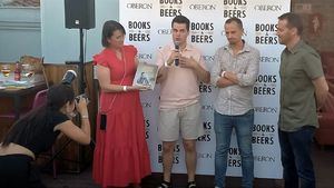 Books & Beers: Terraceo con libros y comidas