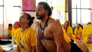Aceite de oliva español y yoga reúnen a cientos de personas en Ciudad de México