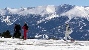 Experiencias únicas en las estaciones de esquí francesas en los pirineos Orientales