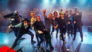 Los Rebeldes en concierto. 45 años de rock y de vida
