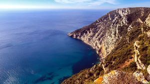 Sierra de Arrábida, un paraíso para los senderistas entre mar y montañas