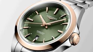 El clásico reloj Conquest de Longines, ahora más versátil que nunca