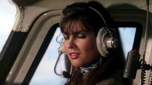 Caroline Munro, chica Bond e icono del cine fantástico y de terror, será la invitada estrella en el B-RETINA