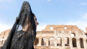 Diana Navarro cantó en el Vaticano y Roma por el Jubileo de las Cofradías