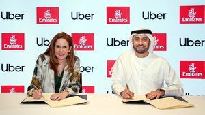 Emirates se asocia con Uber para facilitar los desplazamientos de sus clientes