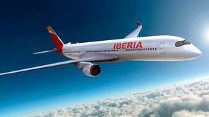 Iberia refuerza su operativa con 2.557 vuelos durante el puente del 25 de julio