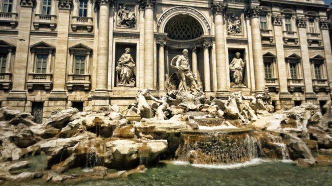 Fontana di Trevi