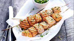 Barbacoa veraniega y saludable con salmón y bacalao noruegos