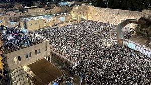 Jerusalén se prepara para las Selijot en el Muro Occidental