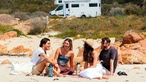 Rutas desde Atenas para explorar templos milenarios y playas secretas de Grecia