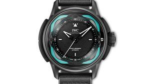 Un exclusivo reloj de IWC, probado por el piloto Toto Wolff, se subasta en Bonhams