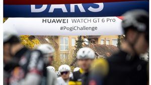 HUAWEI y Tadej Pogaar, campeón del Tour de Francia, se unen en un épico desafío ciclista