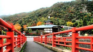 MUSEOS DEL MUNDO: Museo de Muñecas de Nagashibina (Japón)
