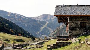 Descubrir las montañas, valles, paisajes y los pueblos inolvidables de Canillo, Andorra
