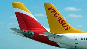 Iberia y la aerolínea turca Pegasus Airlines firman un acuerdo de código compartido