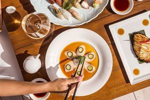 Nobu Hotel Ibiza Bay presenta sus dos nuevas aperturas gastronómicas para este verano
