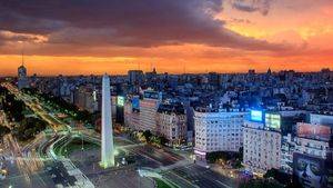 Obelisco y Av. 9 de Julio