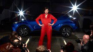 Milla Jovovich en 'The Night That Flows', primera experiencia mundial de auto-teatro inmersivo