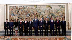 SM el Rey Felipe VI recibe a los presidentes de Iberia e IAG con motivo del 90 aniversario