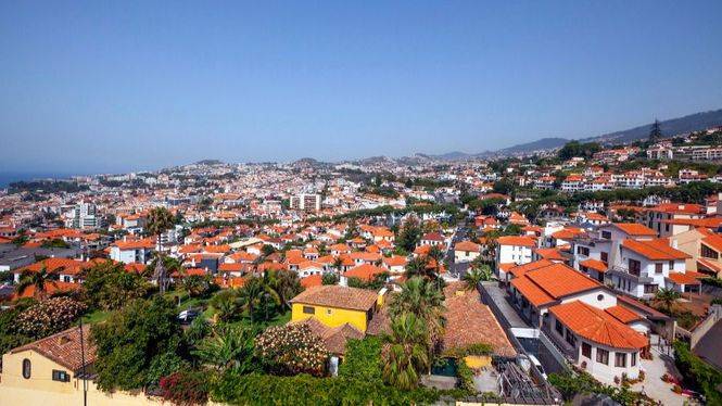 Binter amplía su oferta de vuelos regulares entre Canarias y Madeira