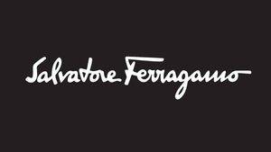 Azzedine Alaia rinde tributo a la creatividad de Salvatore Ferragamo