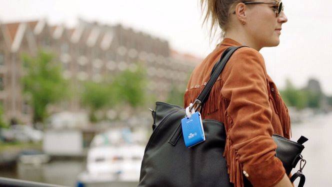 KLM desarrolla el “Care Tag”, etiqueta inteligente para los viajeros de Ámsterdam