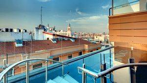 El verano de Madrid desde la terraza del Hotel Indigo