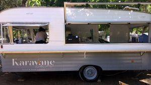 Inaugurado el nuevo “Karavane Bar” del Camping Playa Montroig