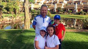 La Manga Club incorpora clases de golf en inglés para niños