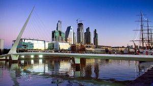 Puente de la Mujer. Puerto Madero